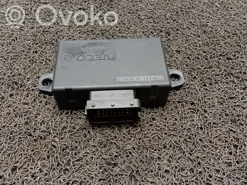 Iveco Daily 45 - 49.10 Door central lock control unit/module 