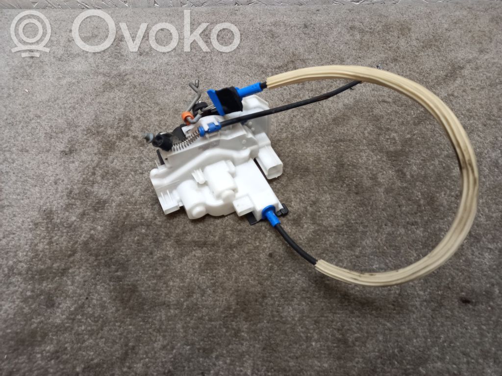 Fiat Fiorino Priekšpusē slēdzene 