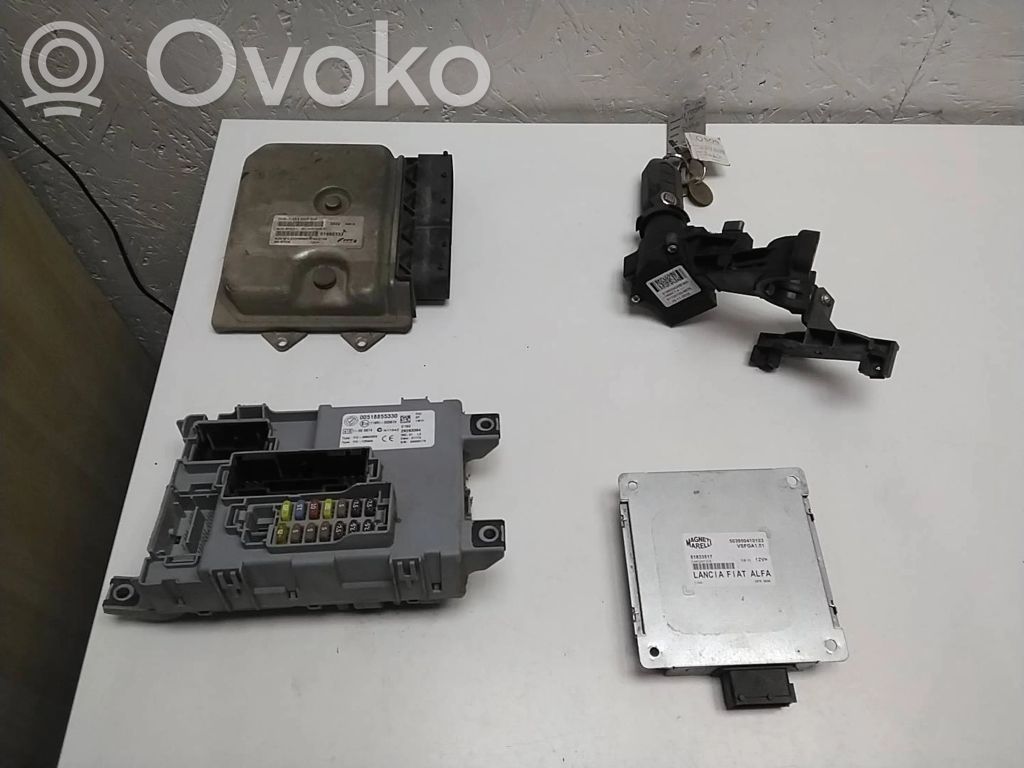 Fiat Doblo Engine ECU kit and lock set 
