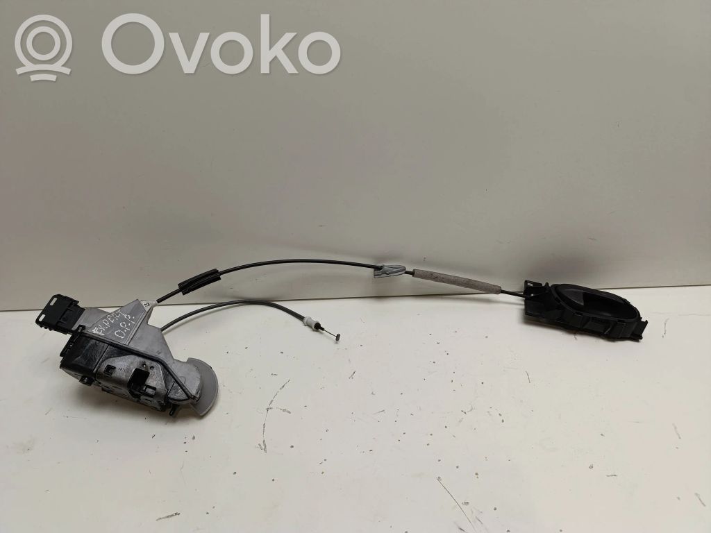 Toyota Proace Front door lock 