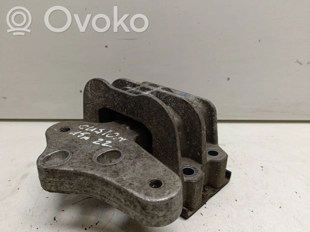 Ford Transit Custom Engine mount bracket 