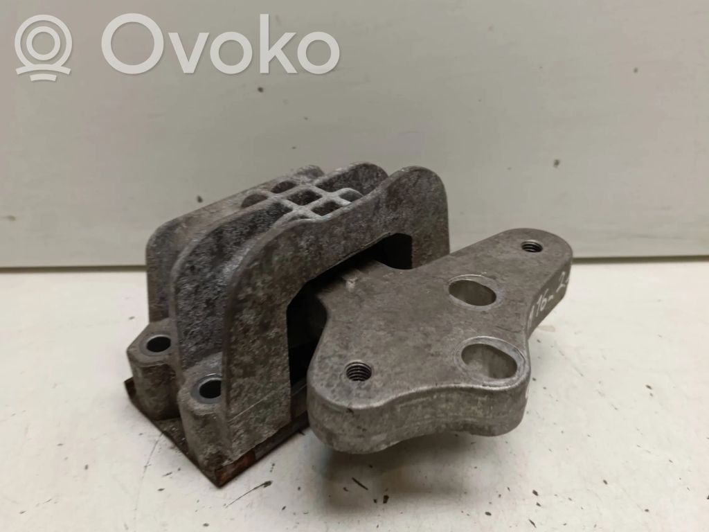 Engine mount bracket   G3160266,181601,6082
