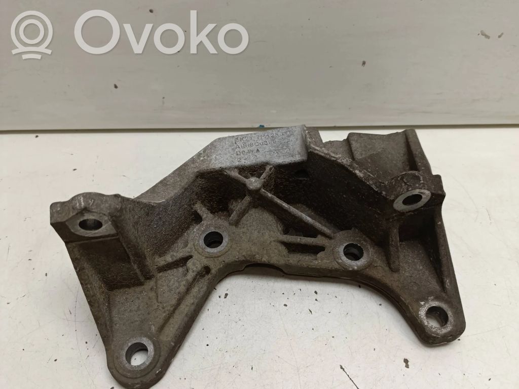 Ford Transit Custom Engine mounting bracket 