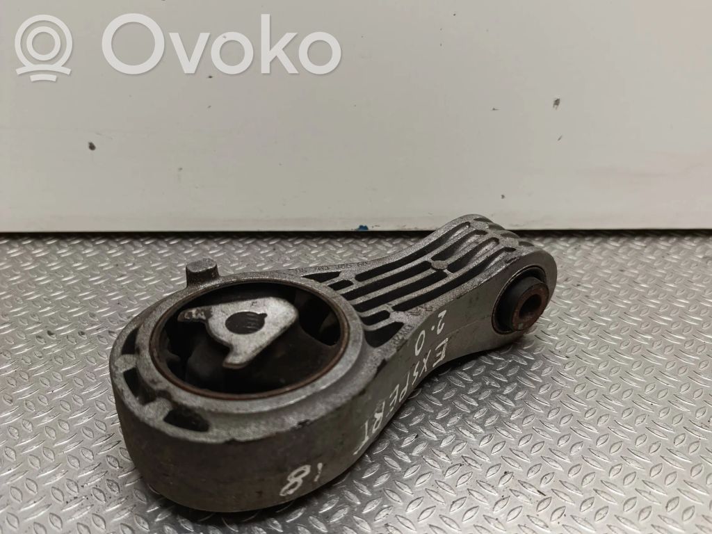 Peugeot Expert Engine mount bracket 