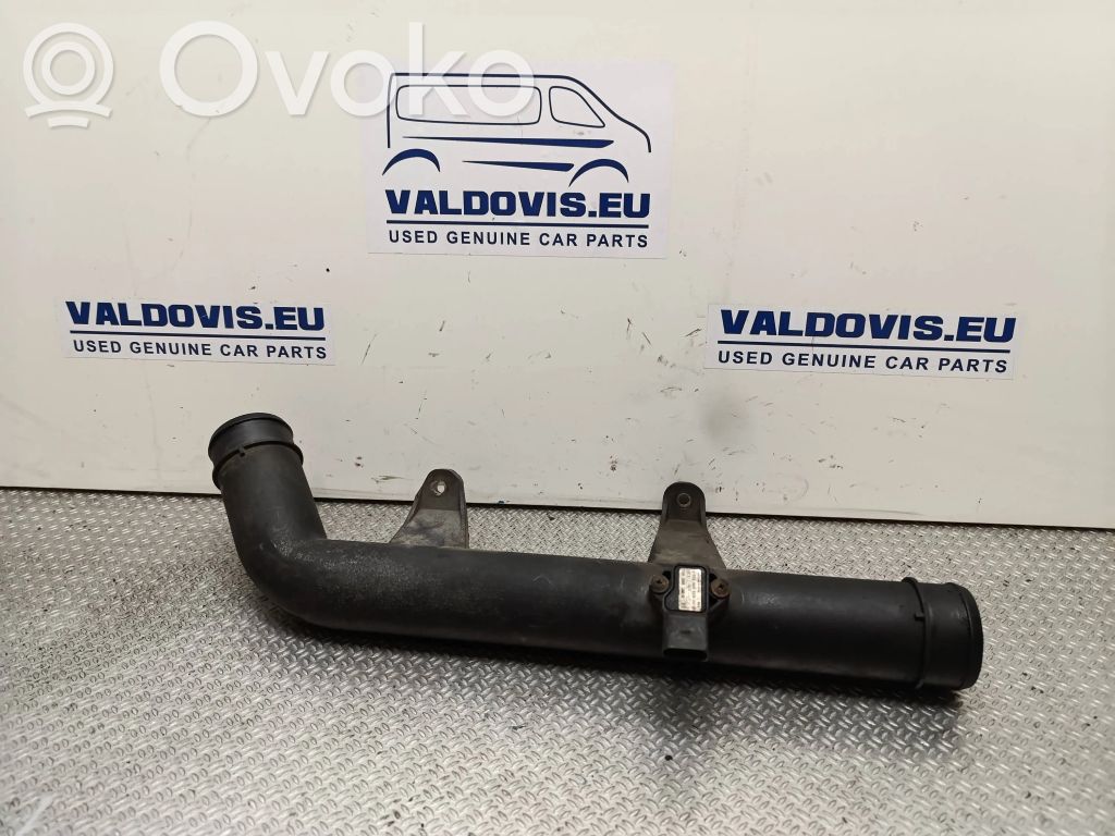 Volkswagen Crafter Intercooler hose/pipe 