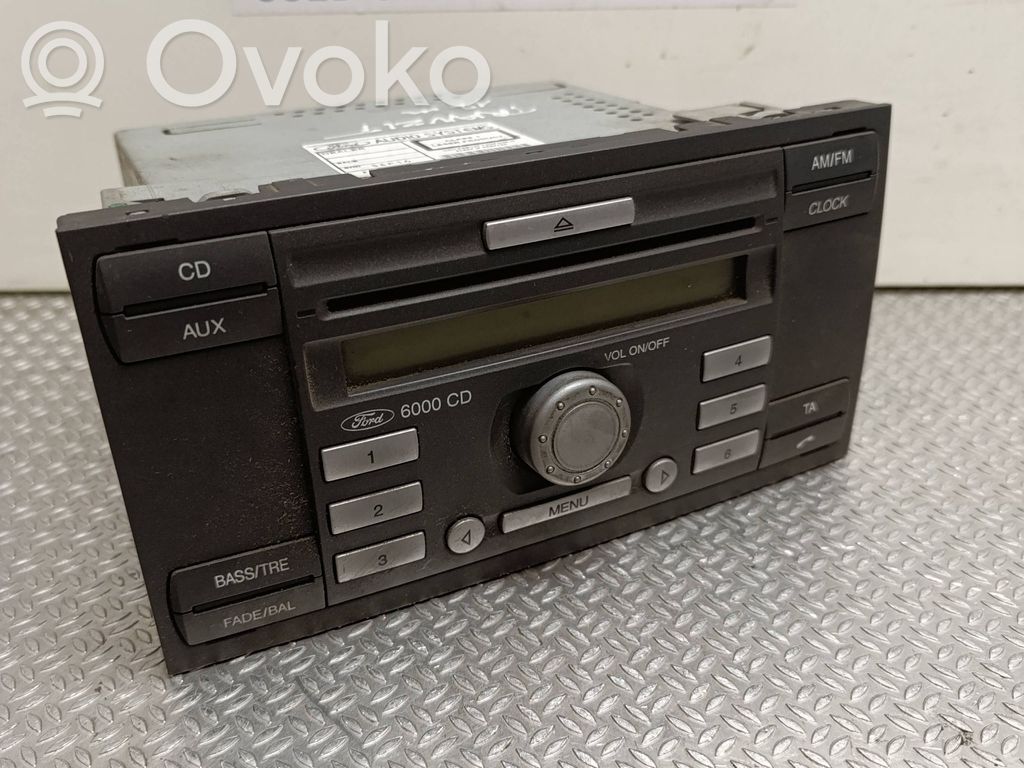 Ford Transit Panel / Radioodtwarzacz CD/DVD/GPS 