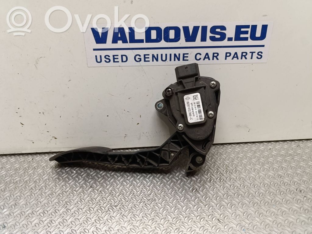 Renault Master III Accelerator throttle pedal 