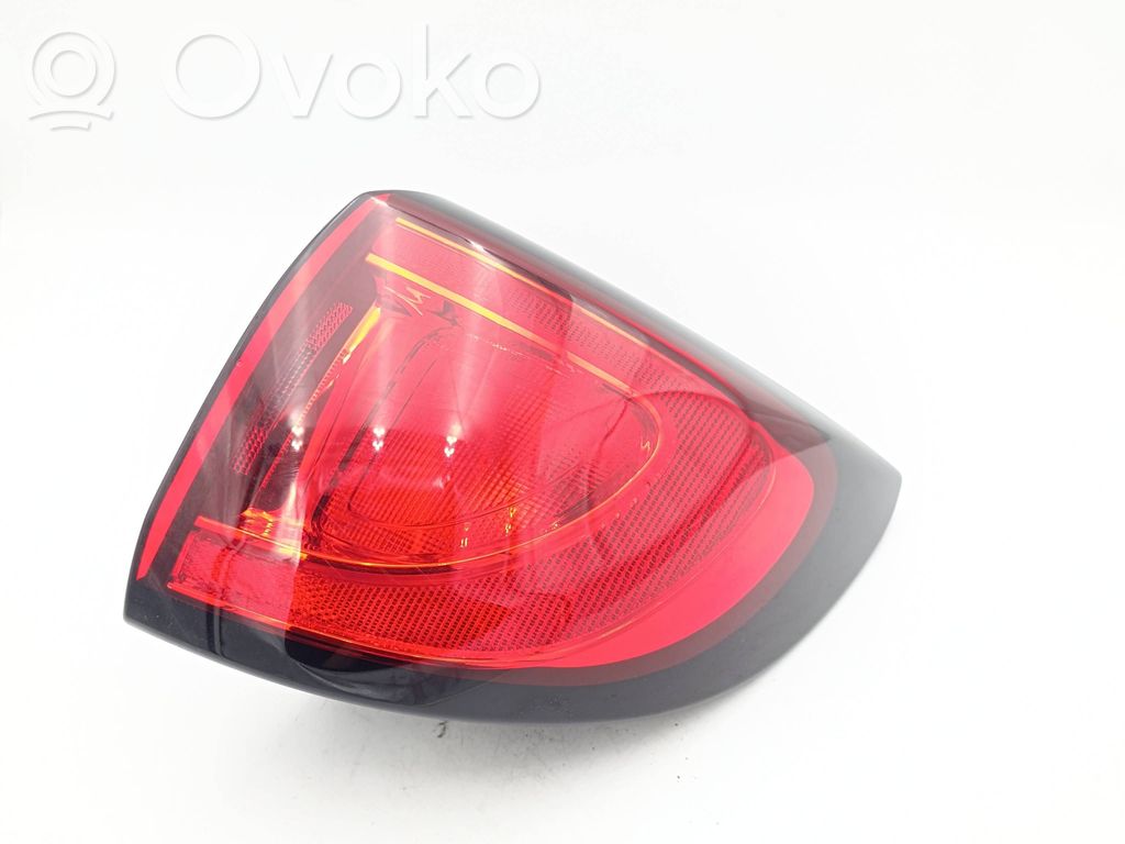 Takavalot   P68229028AB,F00HTC408409,033017A12
