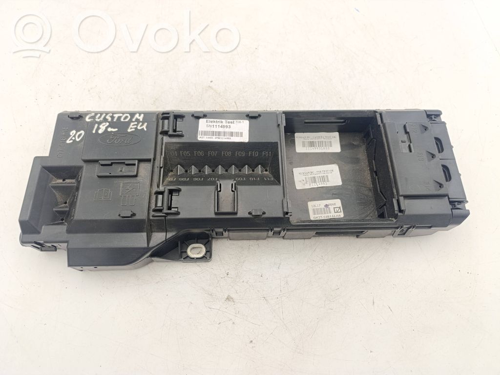 Ramka / Moduł bezpieczników   GK2T14B144HA,APBE1114993,SN1114993