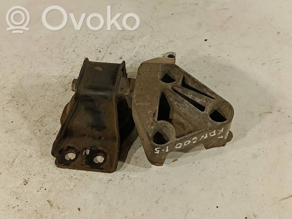Renault Kangoo II Engine mount bracket 