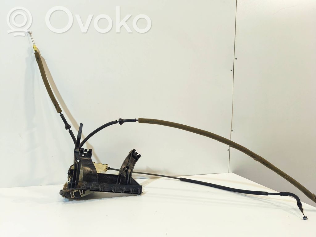 Chrysler Pacifica Front door lock 