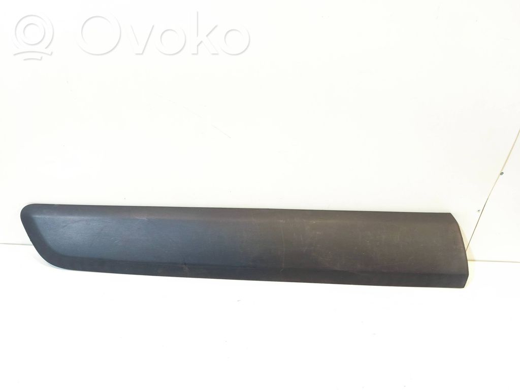 Citroen Berlingo Etuoven lista (muoto) 