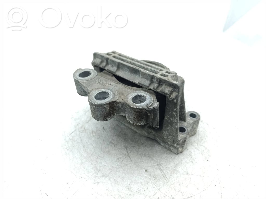 Ford Transit Engine mount bracket 