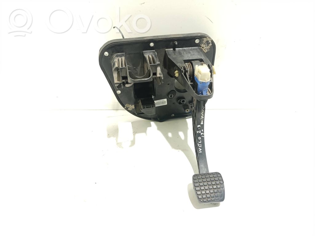 Iveco Daily 6th gen Conjunto de pedal 