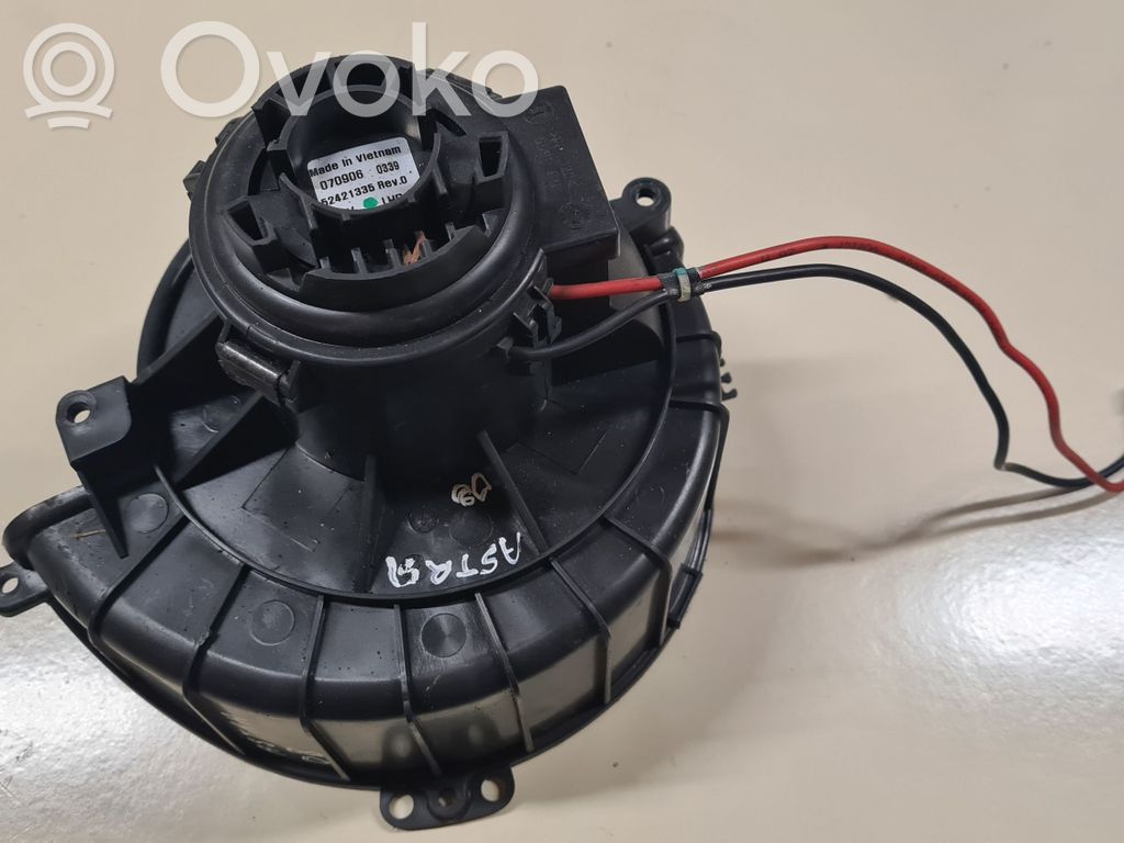 Opel Astra H Ventola riscaldamento/ventilatore abitacolo 