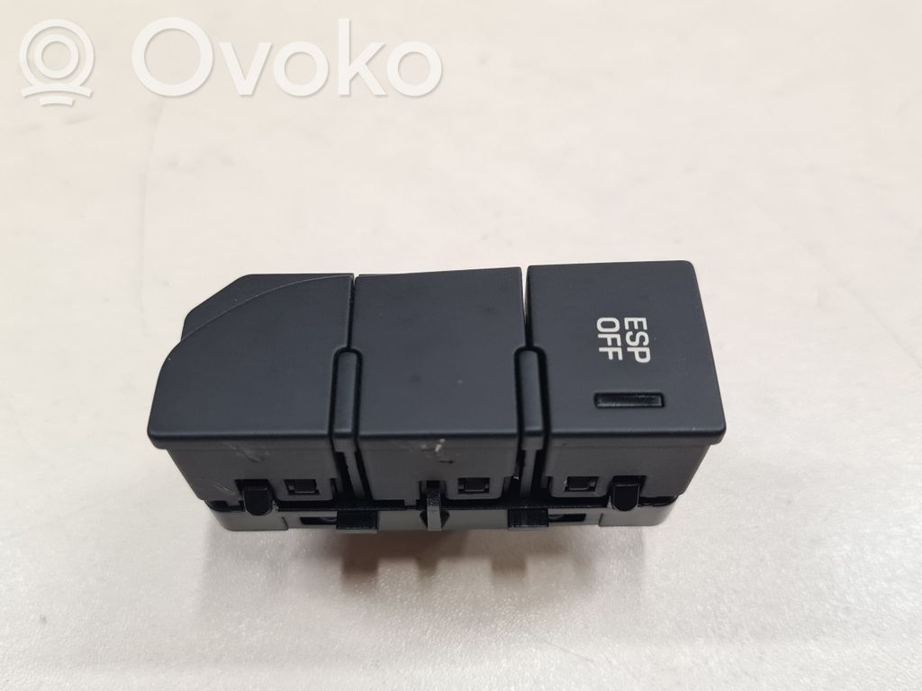 Citroen C5 ESP (stability program) switch 