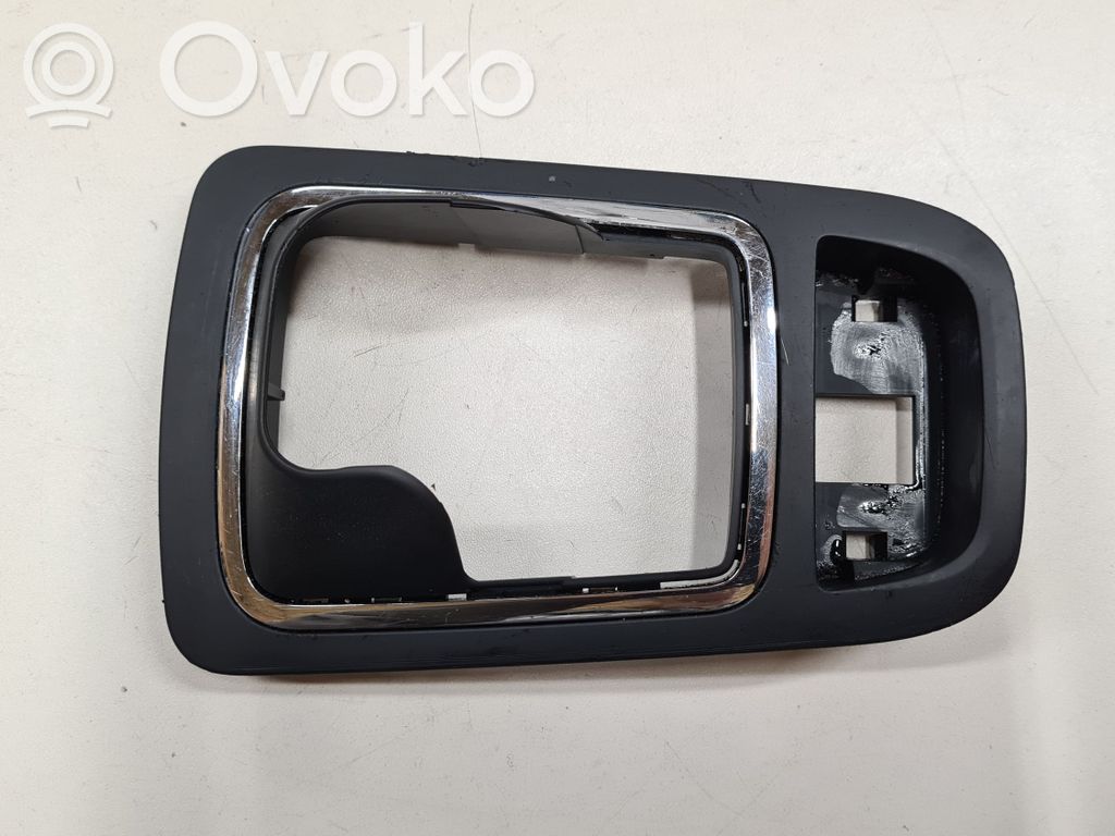 Citroen C5 Pavarų perjungimo svirties apdaila (plastikinė) 