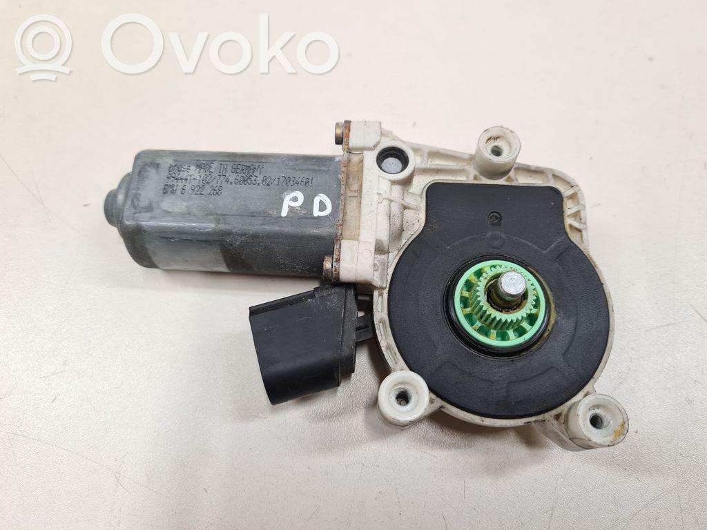 BMW 5 E60 E61 Priekšpusē loga pacēlāja motoriņš 