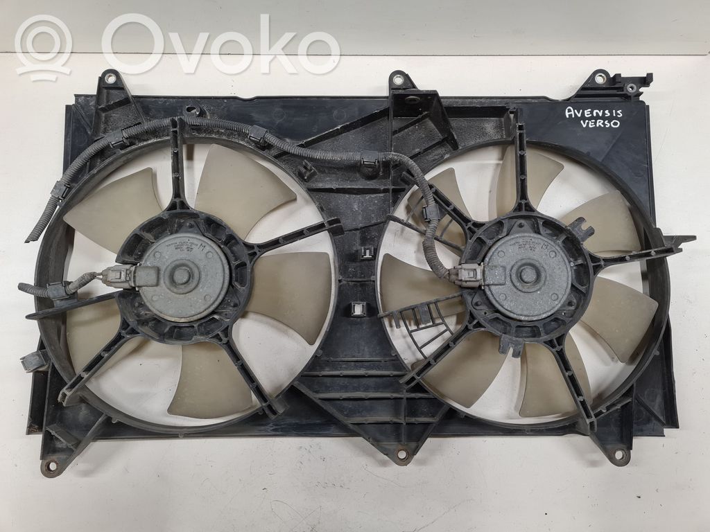 Toyota Avensis Verso Elektryczny wentylator chłodnicy 