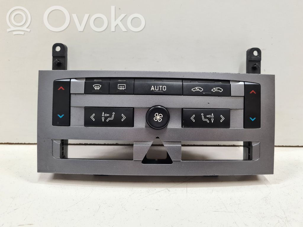 Peugeot 407 Climate control unit 