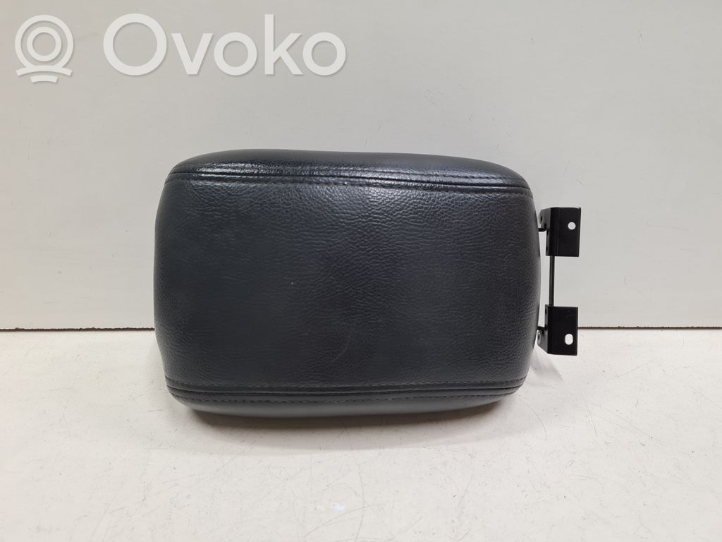 Chevrolet Epica Armrest 