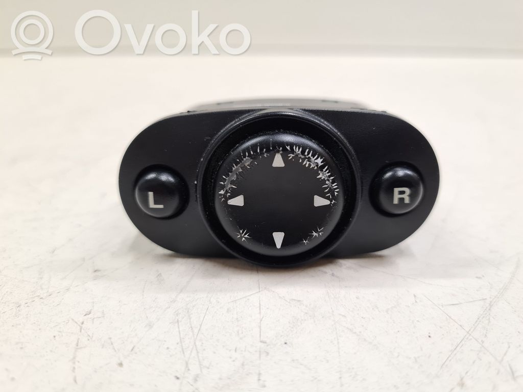 Chrysler PT Cruiser Wing mirror switch 