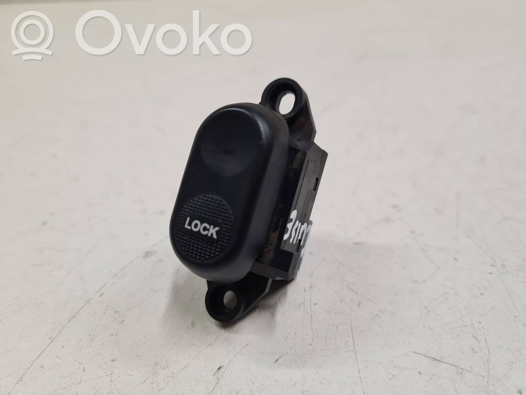 Chrysler PT Cruiser Central locking switch button 