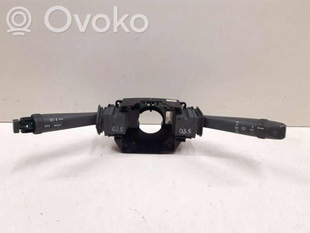 Volvo S80 Wiper turn signal indicator stalk/switch 