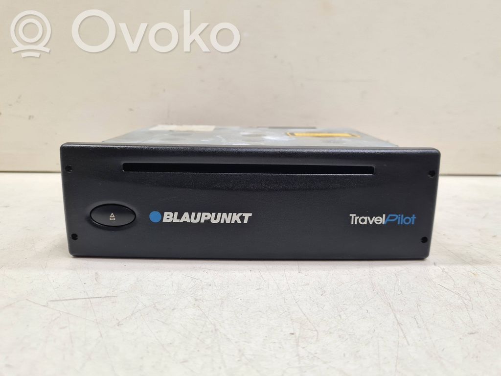 Mercedes-Benz Vito Viano W639 CD/DVD changer 