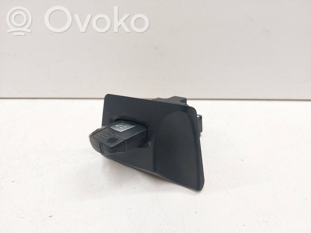 BMW 3 E90 E91 Ignition key card reader 