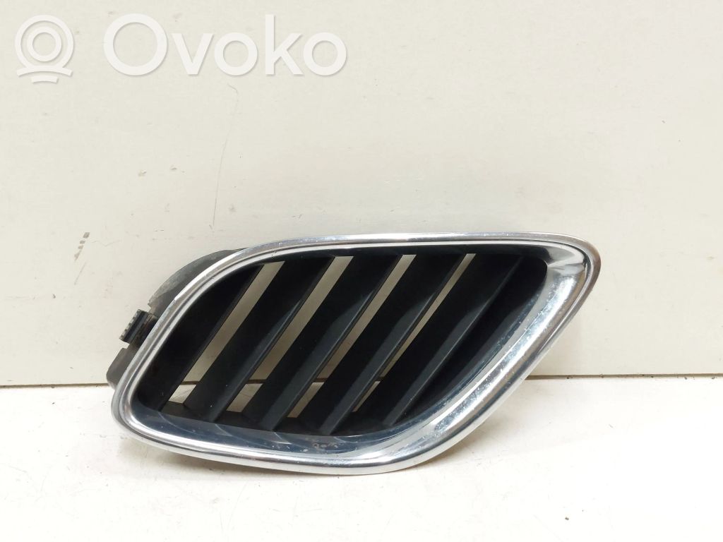 Saab 9-5 Front bumper upper radiator grill 