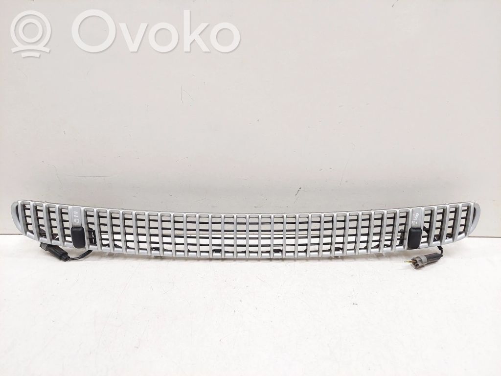 Grille calandre de capot   51137075313