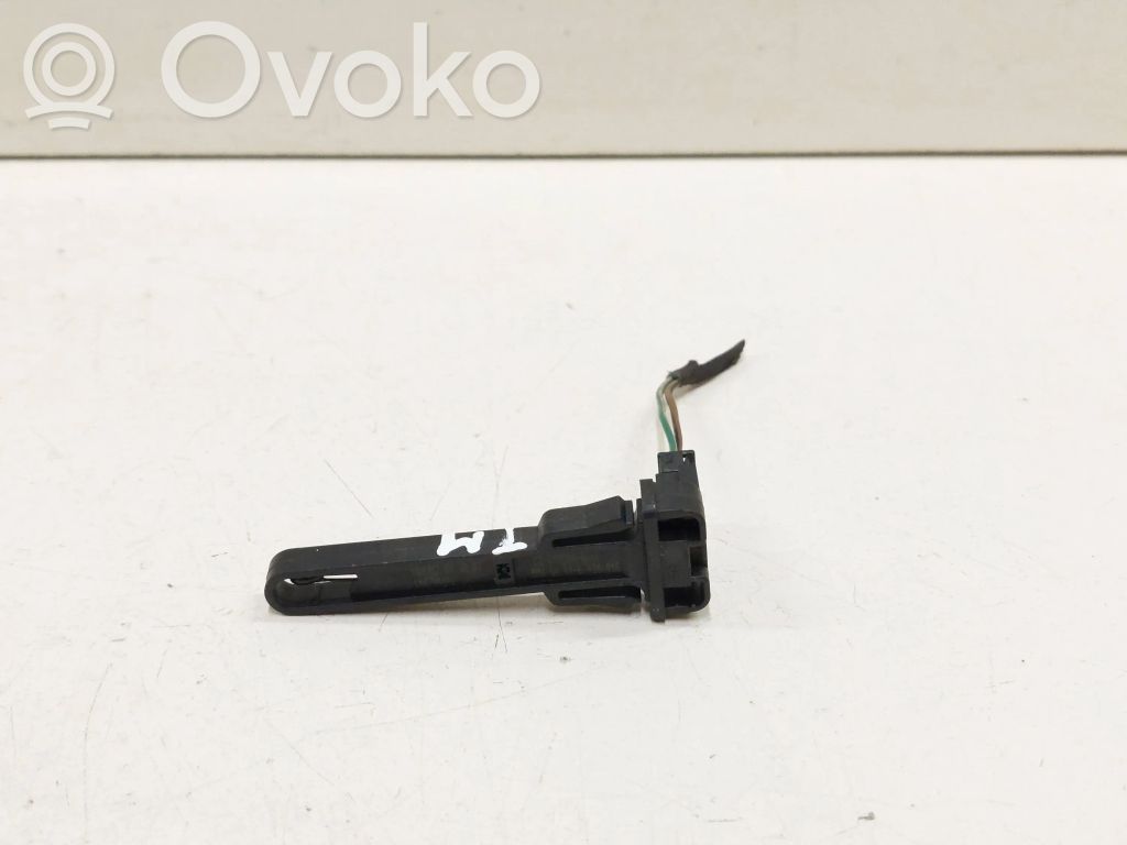BMW 3 E90 E91 Interior temperature sensor 