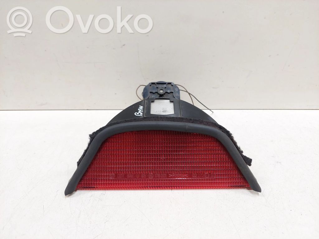 BMW 5 E39 Third/center stoplight 