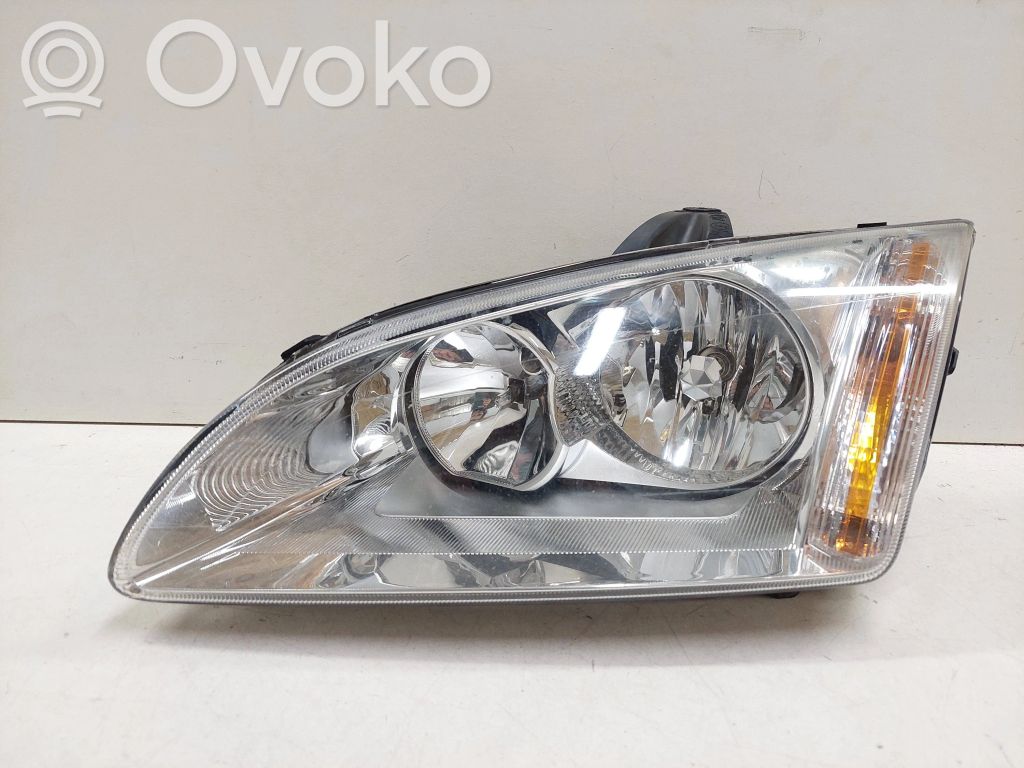 Ford Focus Headlight/headlamp 