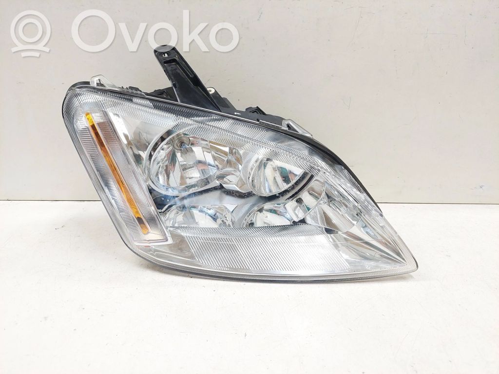 Ford Focus C-MAX Phare frontale 