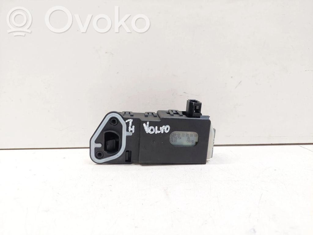 Volvo S40 Fuel tank cap lock 