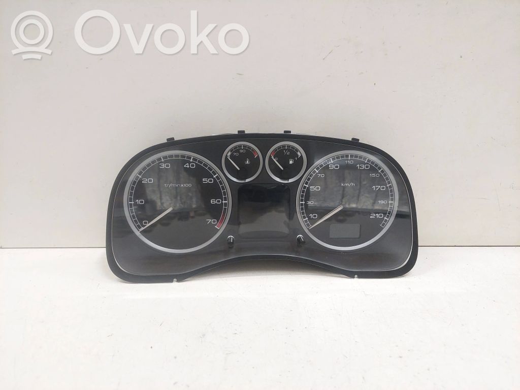 Peugeot 307 Speedometer (instrument cluster) 