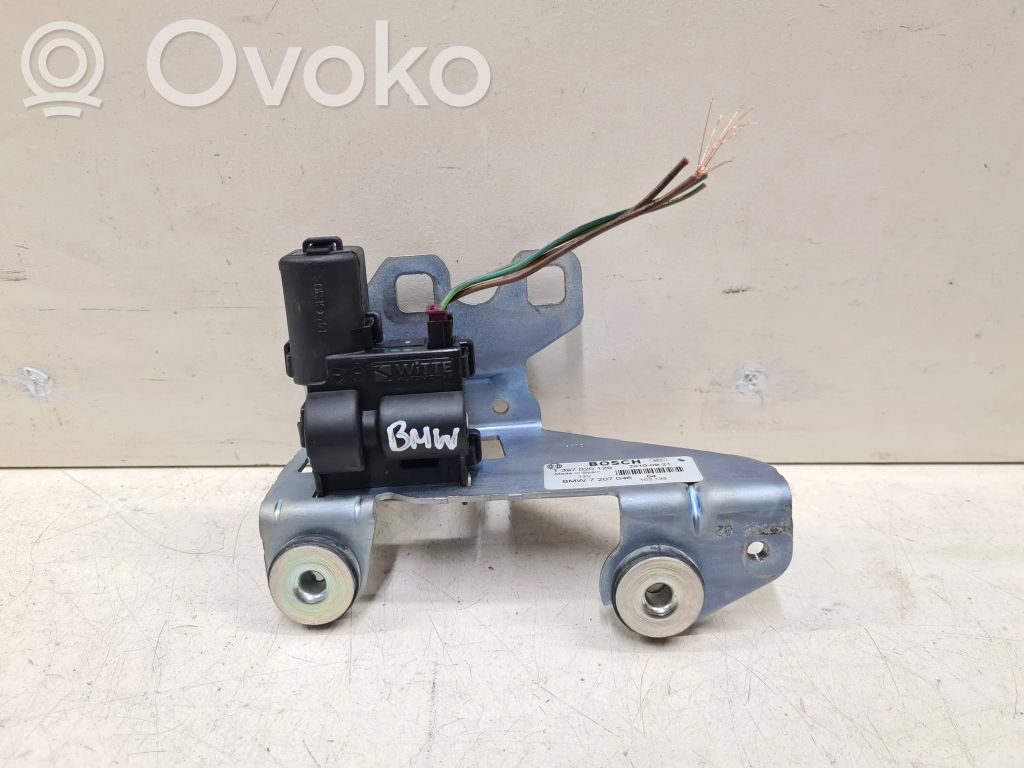 BMW 5 F10 F11 Tailgate window lock/catch/latch 