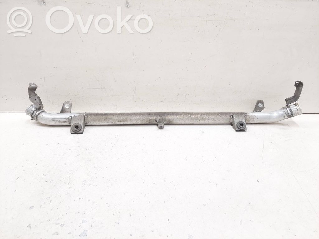 Audi A6 S6 C6 4F Furtun/conductă intercooler 