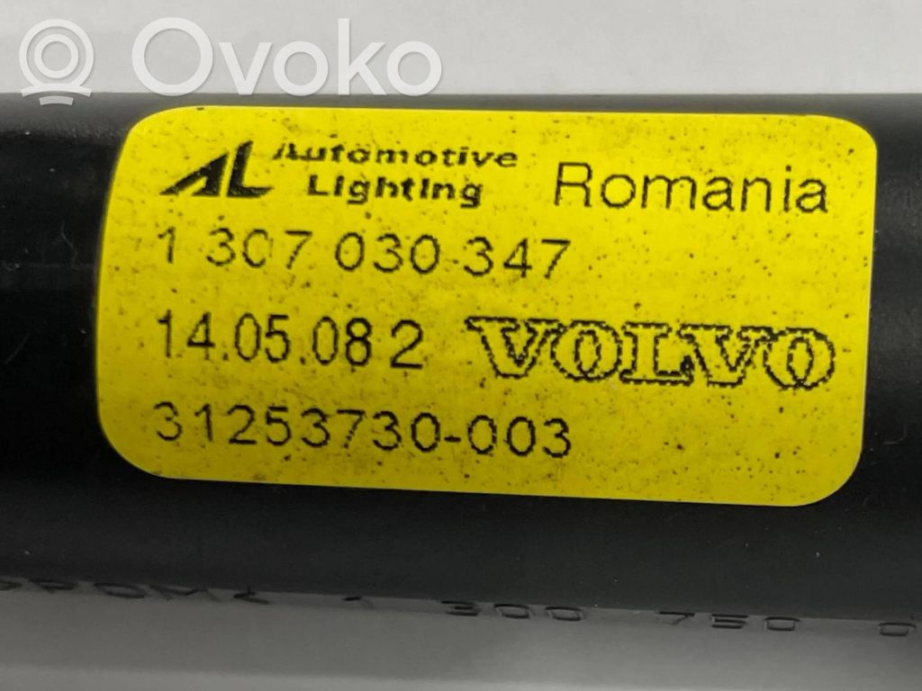 Volvo V50 Dysza spryskiwacza lampy przedniej 
