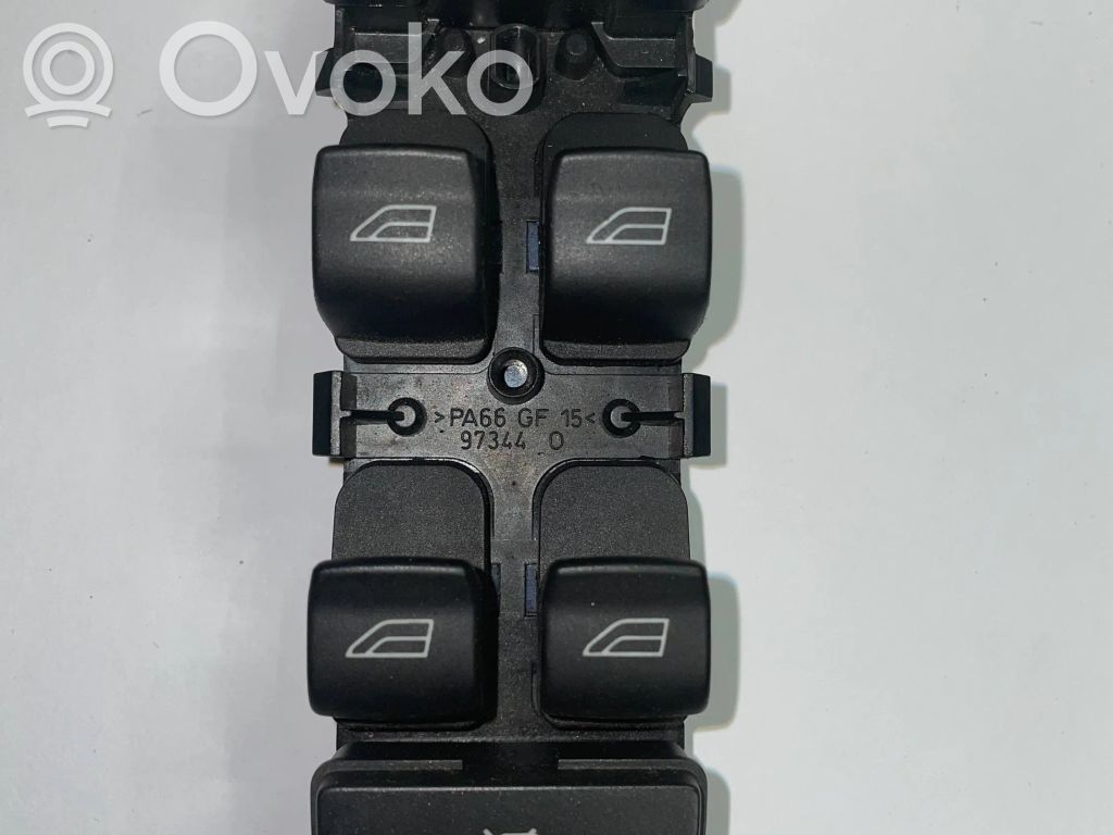Volvo S80 Electric window control switch 