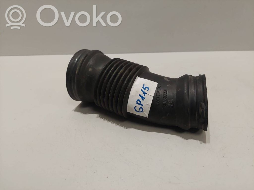 Volvo V70 Air intake hose/pipe 