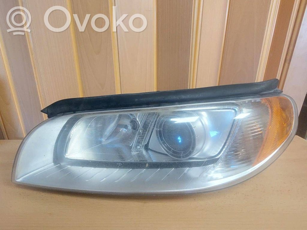 Volvo V70 Headlight/headlamp 