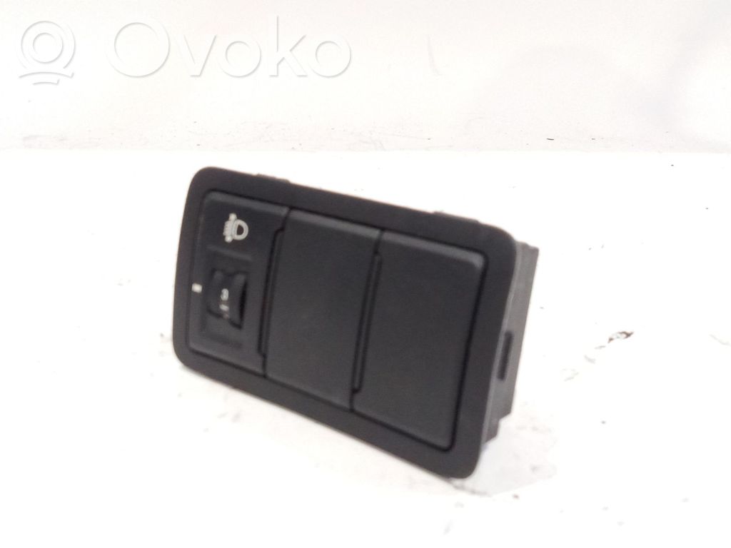 Interruptor de control del panel de luces   933702R000