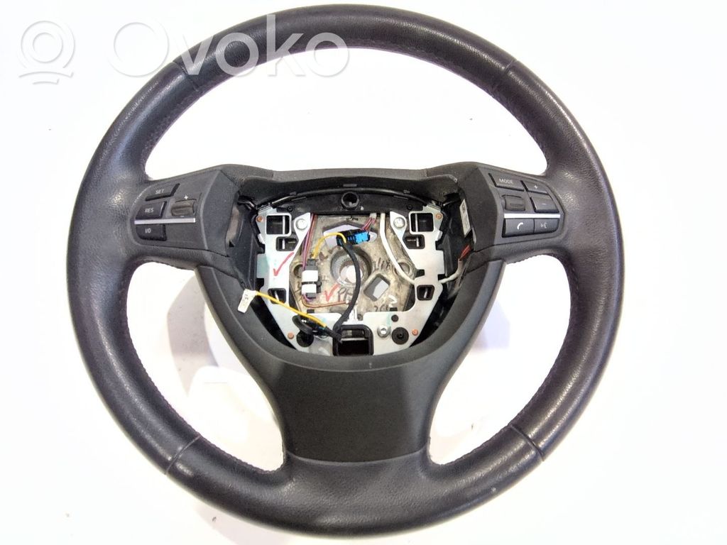Volant   C1610236010,32336790888