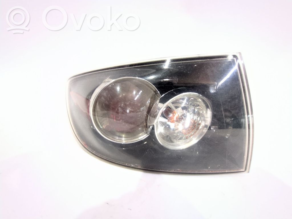 Mazda 3 I Galinis žibintas kėbule 