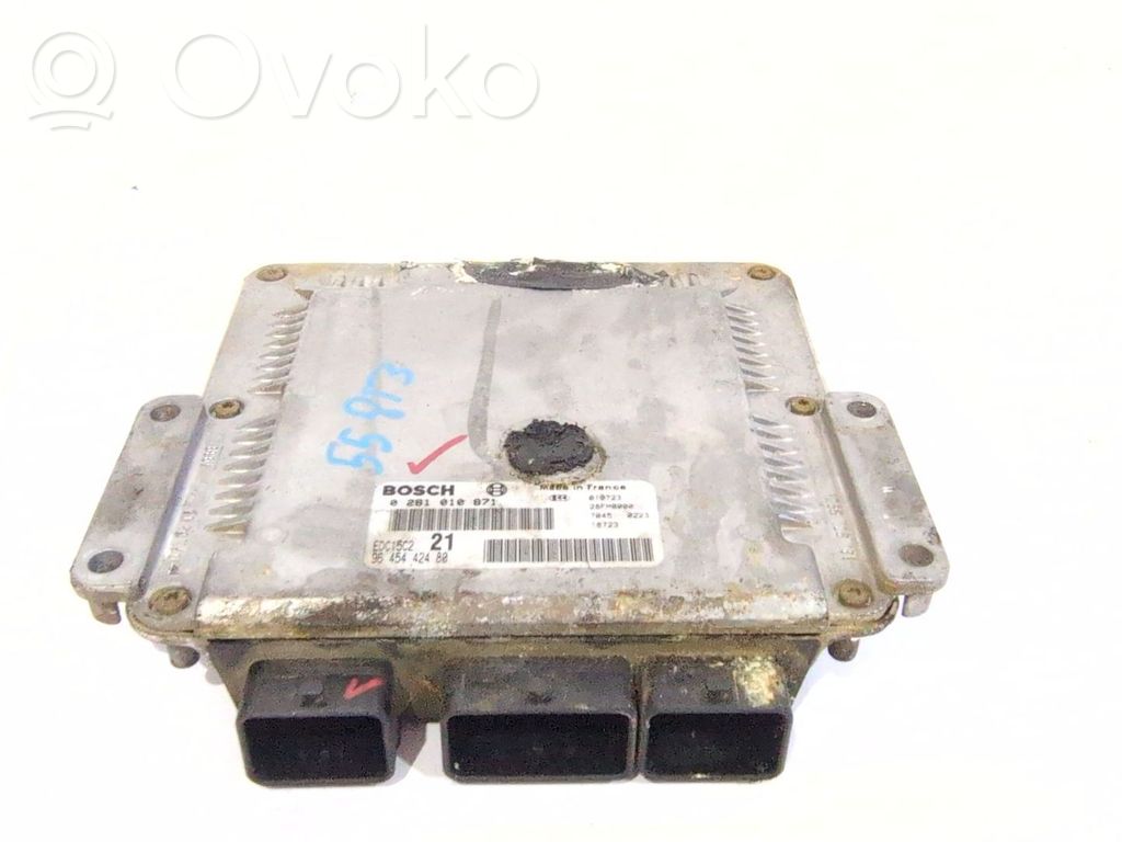 Engine control unit/module   9645442480,0281010871