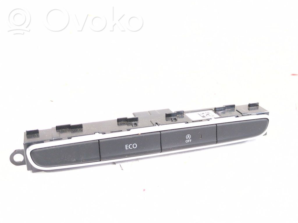 Renault Megane IV Kiti jungtukai/ rankenėlės/ perjungėjai 