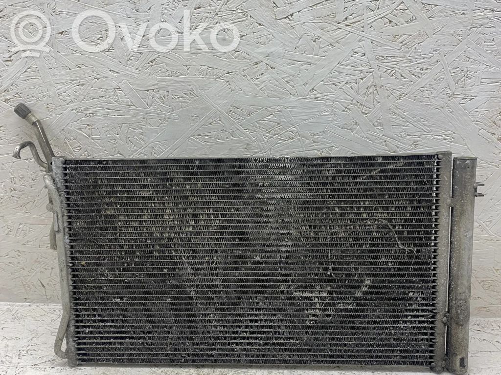 BMW 3 E90 E91 Oro kondicionieriaus radiatorius aušinimo 